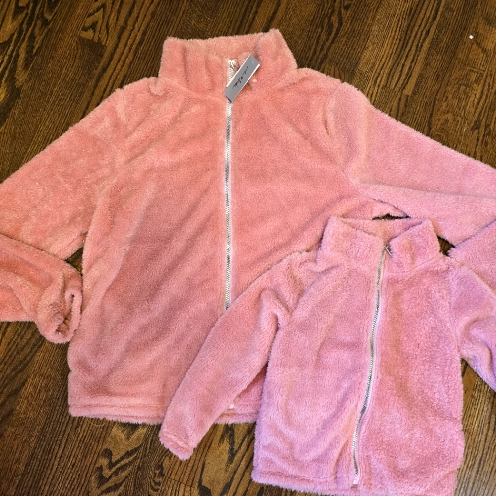 Mother-Daughter Pink Fleece Coordinating Set